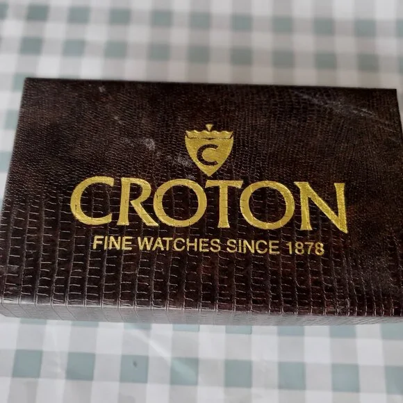 Croton Quartz Analog Pocket Watch Leather Pouch